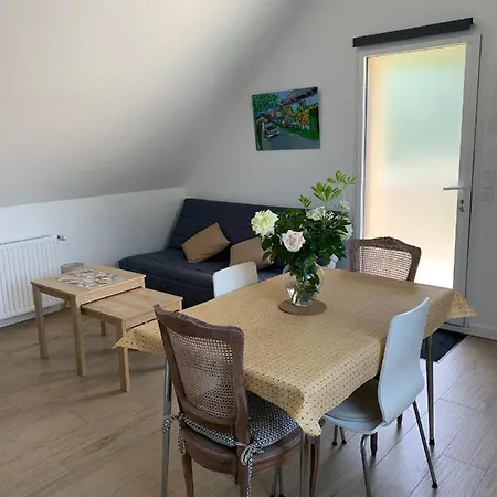 Guest House Au Calme A 900 M De Longchamps Saint-Lunaire Exterior photo