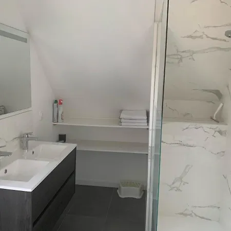 Guest House Au Calme A 900 M De Longchamps Saint-Lunaire Exterior photo