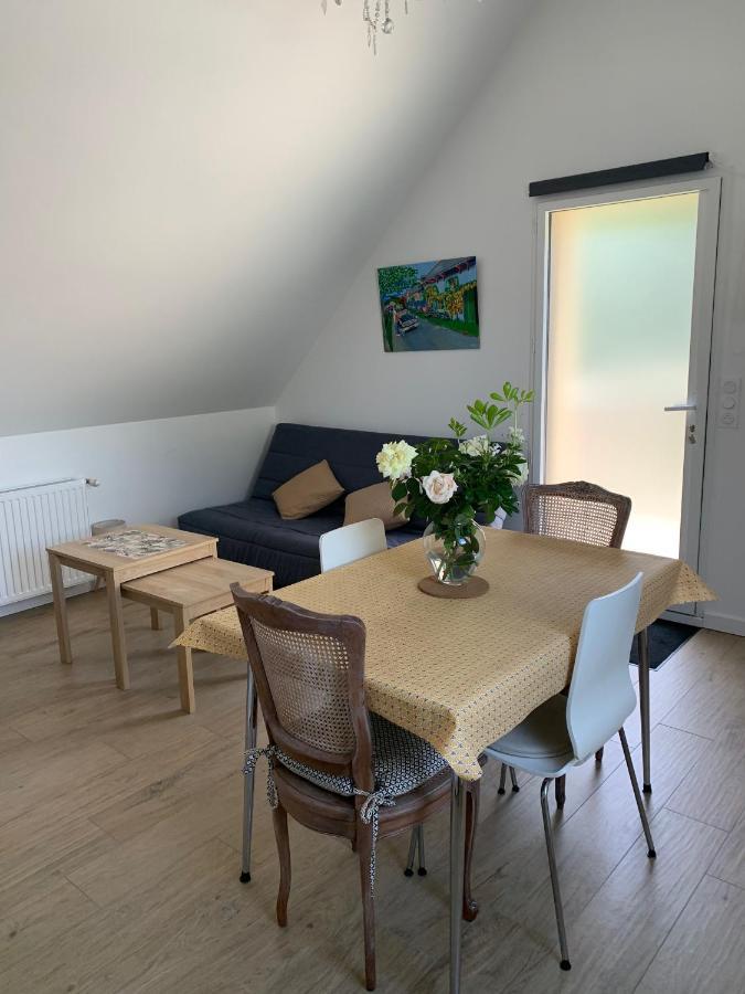Apartment Au Calme A 900 M De Longchamps *
